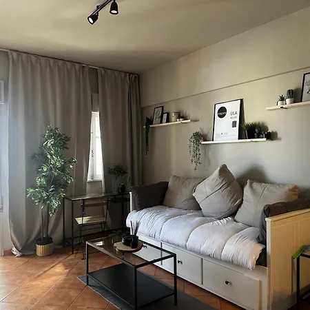 Apartment House T1 Quarteira