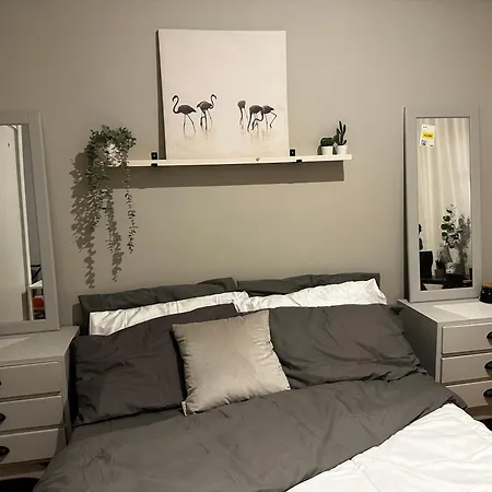 House T1